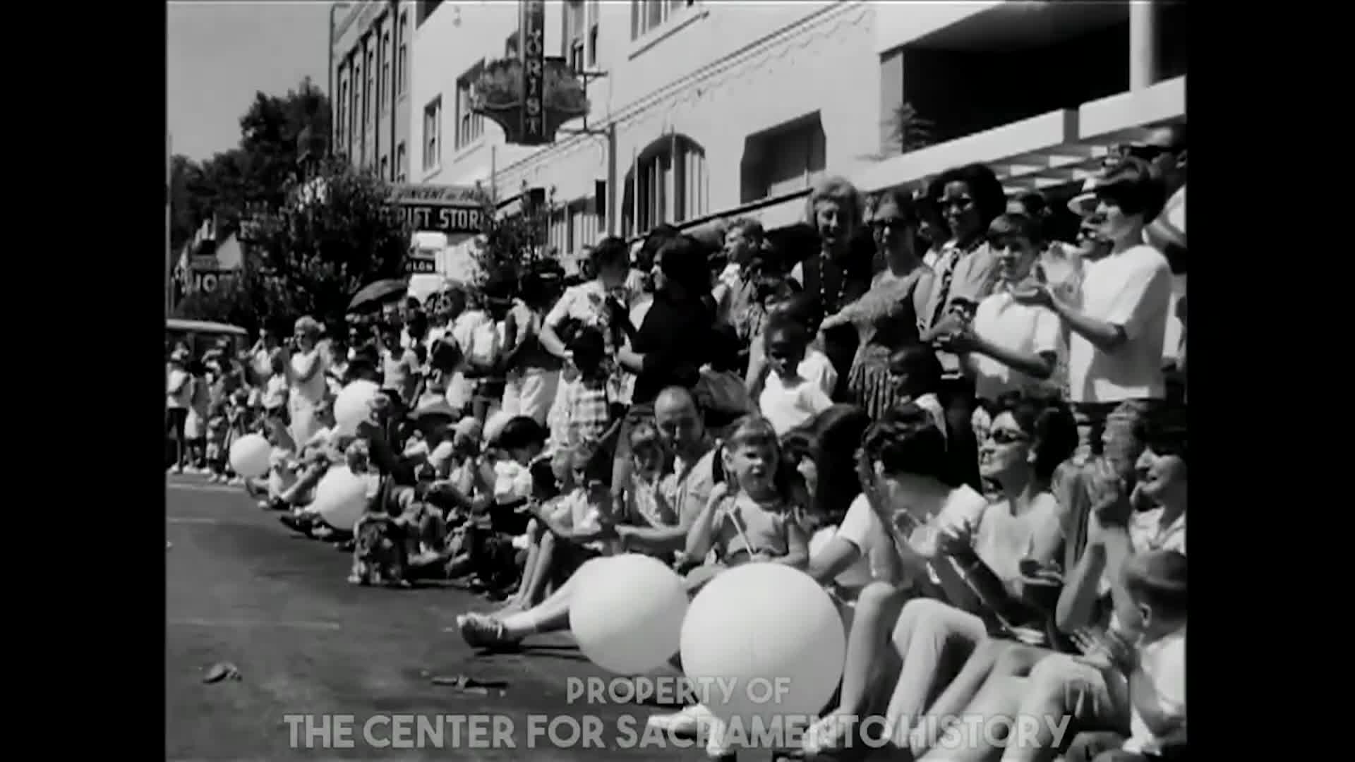 Center For Sacramento History: "Oak Park 1968-1974"